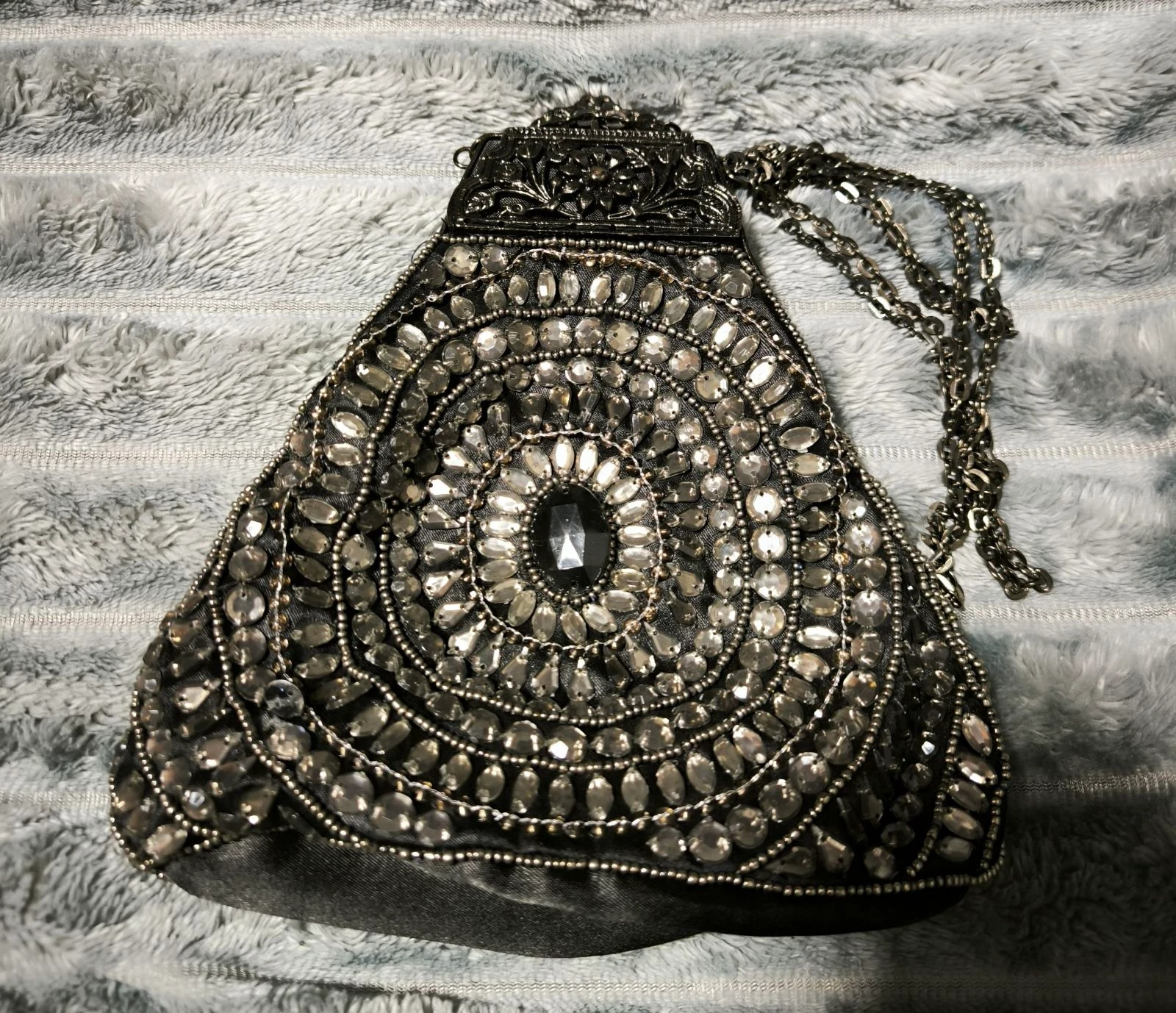 Bolso Joya Hazel. No negociable.